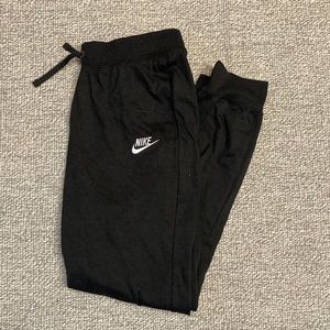NIKE BLACK JOGGERS